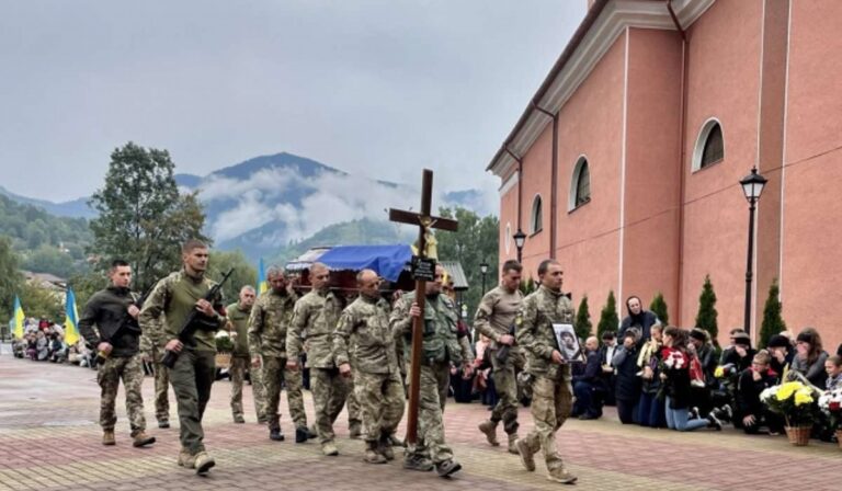 Végső búcsút vettek Ivan Letától és Vaszil Kapcsuktól