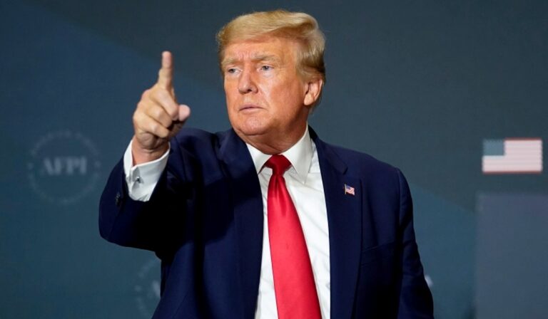 Trump különleges békekövetet nevezhet ki a háború lezárására