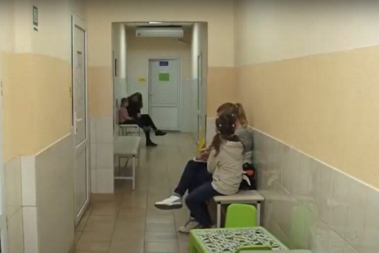 Egyre több a vírusos légúti megbetegedéssel küzdők száma Kárpátalján