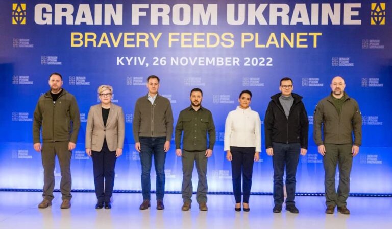 Kijevbe érkezett Novák Katalin