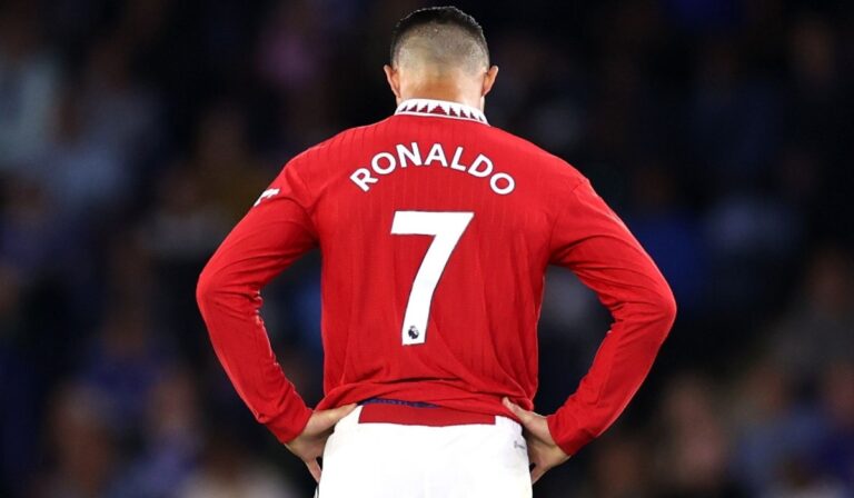 Cristiano Ronaldo távozik a Manchester Unitedtől