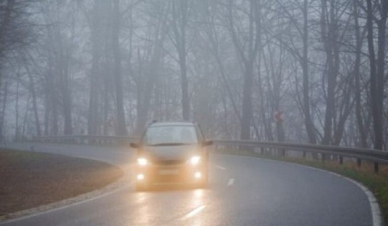 Sűrű ködre figyelmeztetnek Kárpátalján