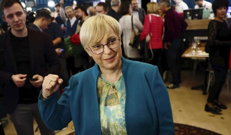Szlovénia megválasztotta első női elnökét