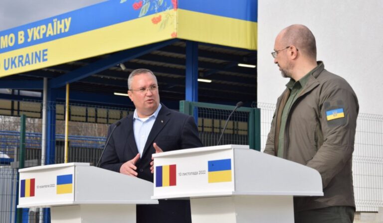 Új román-ukrán határátkelőt nyitott meg a két ország miniszterelnöke