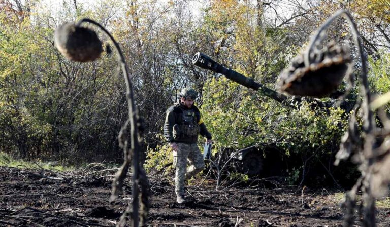 ukrán katona tank ősz