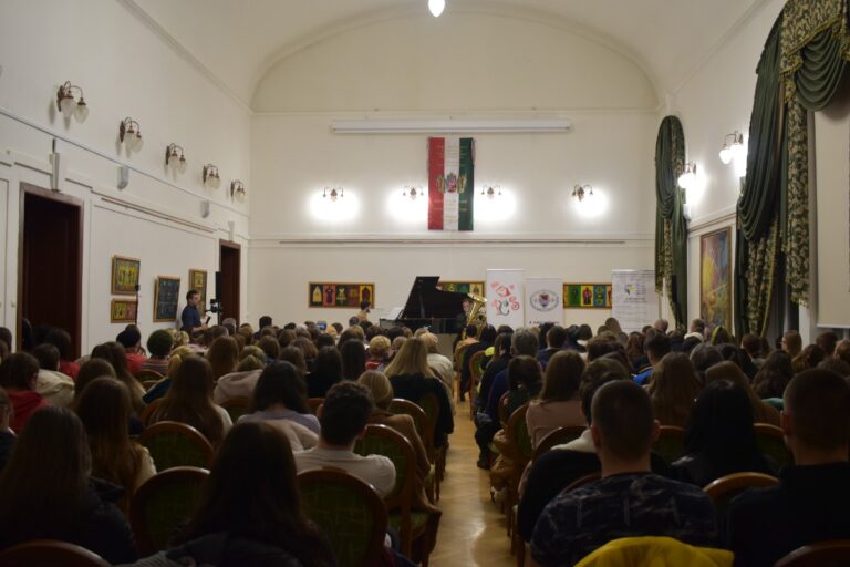 Adventi koncert Beregszászban