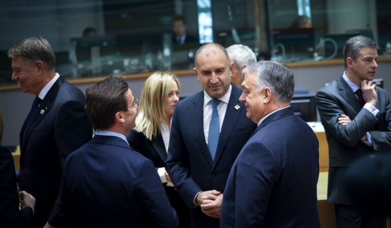 EU-csúcs: középpontban az energia és az ukrajnai háború