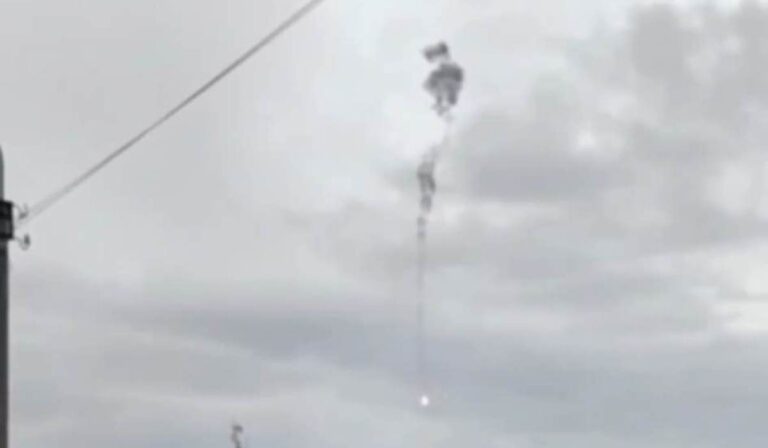 Légiriadó: több irányból indított nagy erejű támadást az agresszor