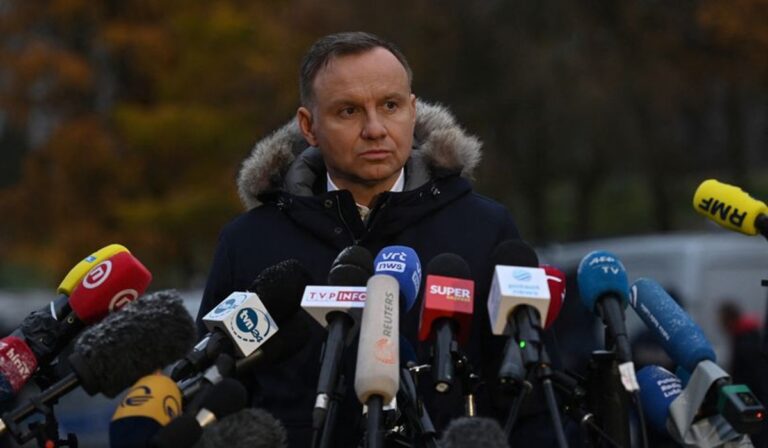 Andrzej Duda: az ukrán elnöknek vissza kellene térnie a tárgyalóasztalhoz