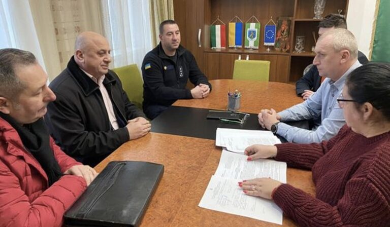 Képzési és konzultációs központ alakult Beregszászban