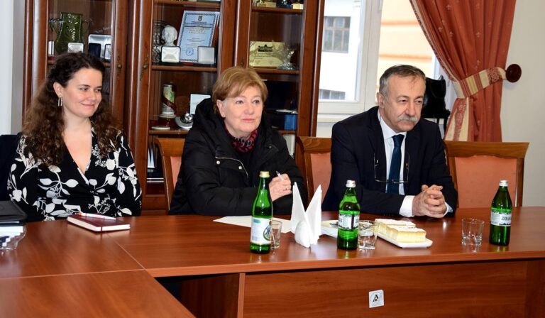 A Rákóczi-főiskolán tett látogatást Szili Katalin