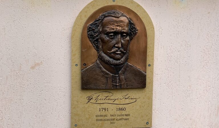 Felavatták Széchenyi István emléktábláját Beregszászban