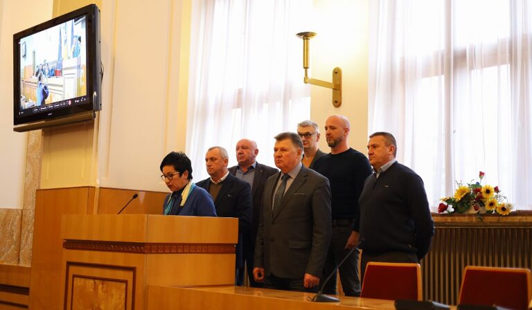 Az ukrán elnökhöz fordult a kárpátaljai magyar közösség