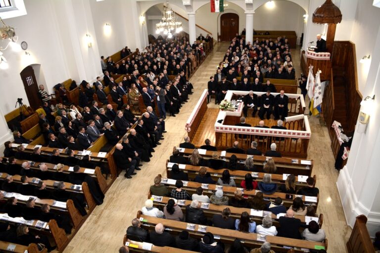Ünnepi közgyűlés a Kárpátaljai Református Egyházban
