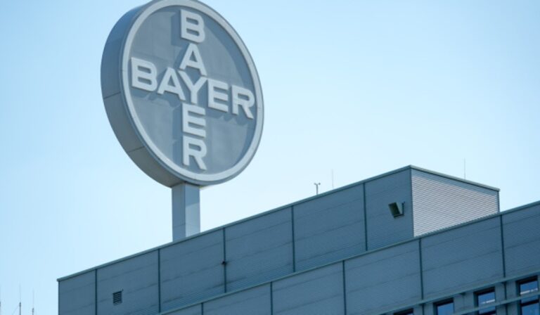 Egészségügyi intézmények helyreállítását támogatja a Bayer