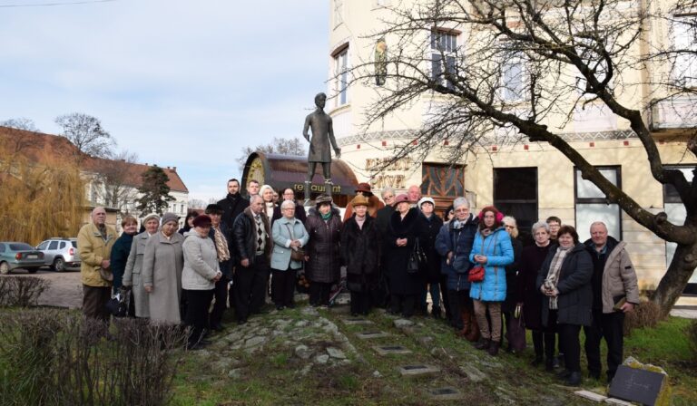 Petőfi Sándor születésének 200. évfordulójára emlékeztek Beregszászban