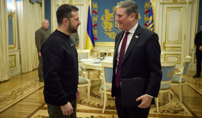 Ukrajnába látogatott a brit Munkáspárt vezetője