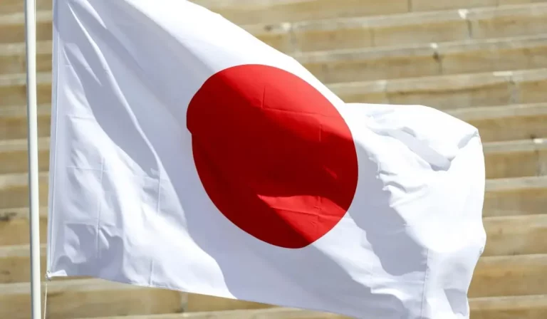 Őrizetbe vettek három ukrán állampolgárt Japánban