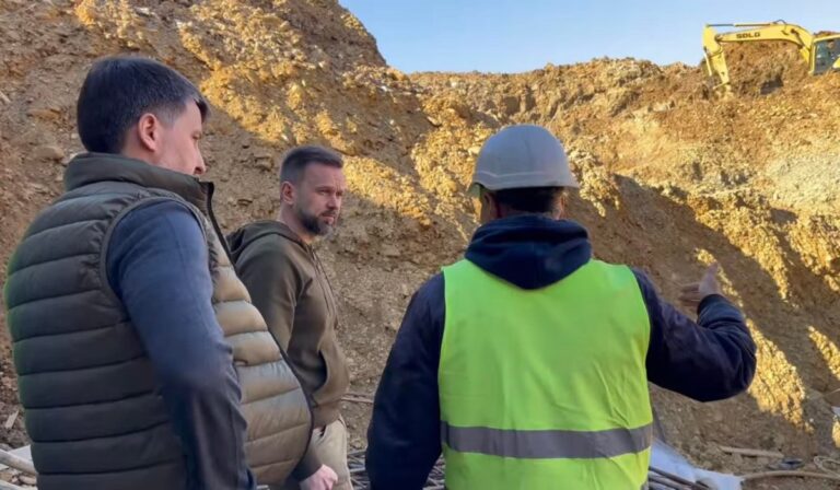 A talaborfalvi sólelőhelyre látogatott Viktor Mikita és Miroszláv Bileckij