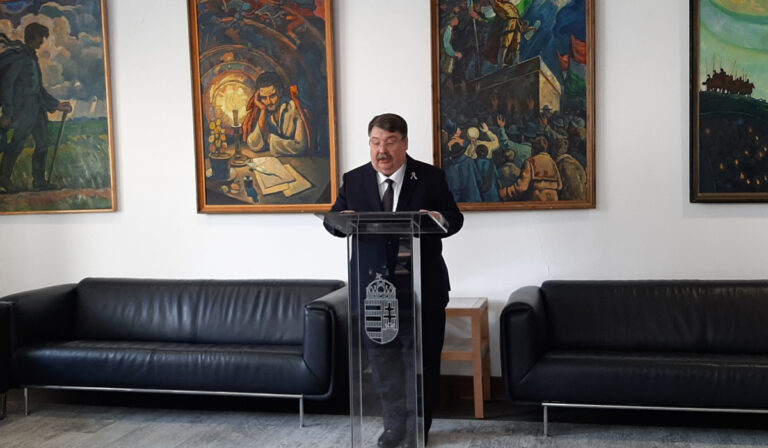 Ünnepi megemlékezés Magyarország Ungvári Főkonzulátusán