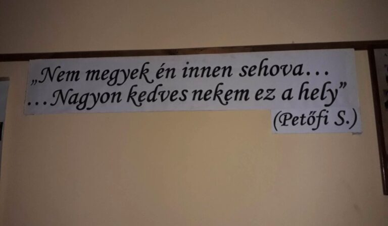„Nem megyek én innen sehova…”