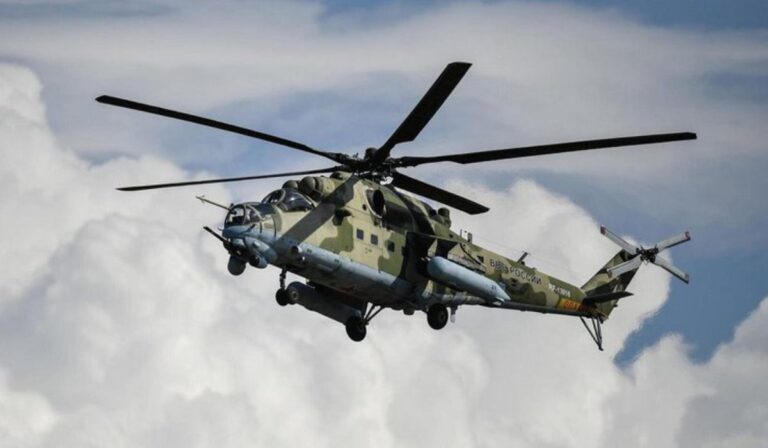 Észak-Macedónia kész harci helikoptereket adni Ukrajnának