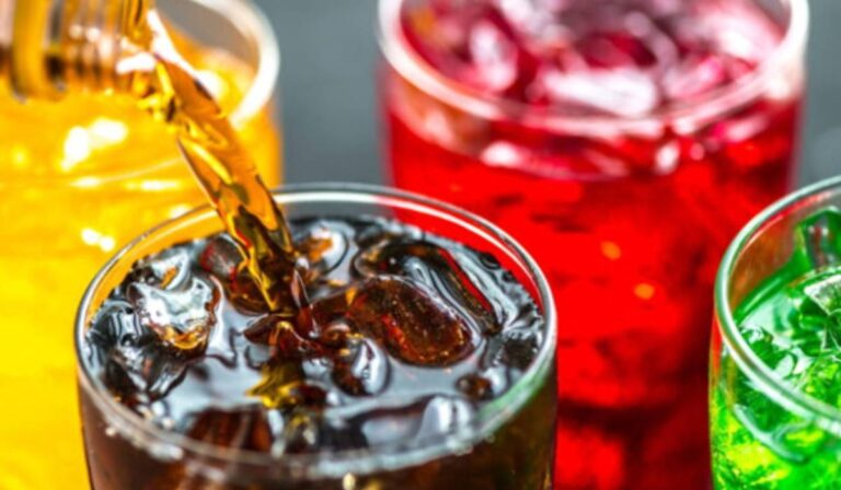 Jövedéki adót szabnának ki az alkoholmentes italokra Ukrajnában