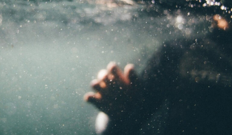 A patakba fulladt egy nő a Huszti járásban