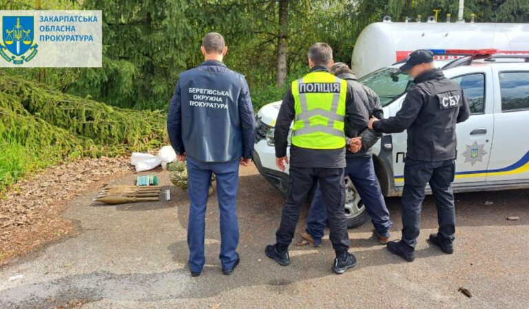 Fegyverkereskedőt értek tetten a Beregszászi járásban