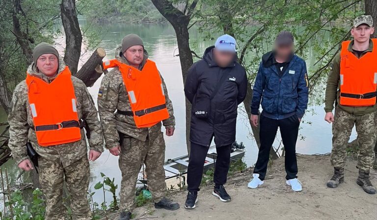 A Tiszán keresztül próbált meg Magyarországra jutni két határsértő