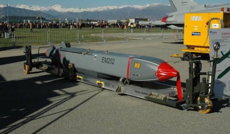 London hosszú hatótávolságú rakétákat szállít Ukrajnának