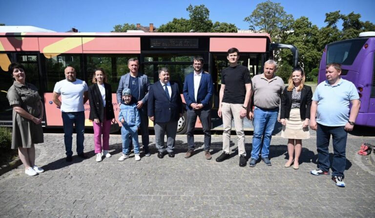 Megérkeztek Kárpátaljára a magyarországi buszok utolsó darabjai