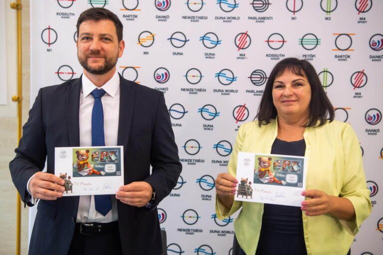 Postabélyegen a TV Maci, a közmédia legismertebb figurája