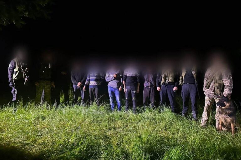 Határsértőket tartóztattak fel Kárpátalján