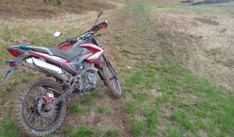 Motorkerékpárt lopott egy visszaeső bűnöző a Rahói járásban