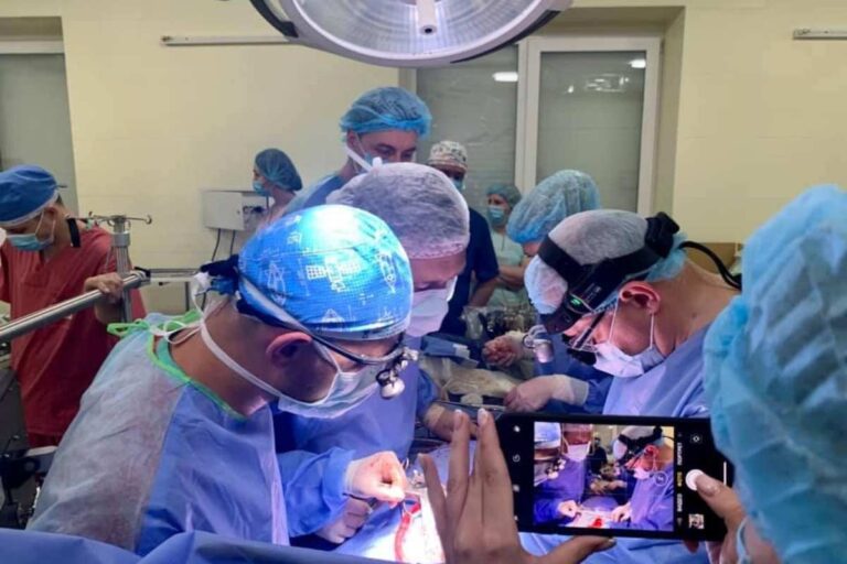 Először végeztek szívátültetést 6 éves gyermeknek Ukrajnában