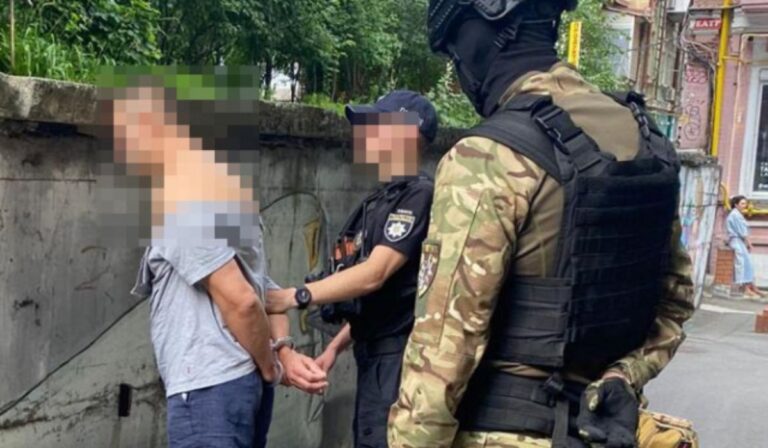 Nagy értékű kokainszállítmányt találtak egy kárpátaljai férfinál