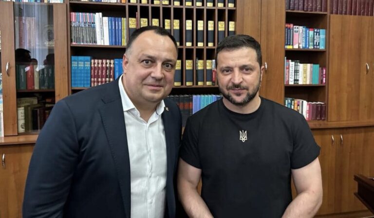 Csubirko: az ukránok és a magyarok egy csapatot alkotnak Kárpátalján