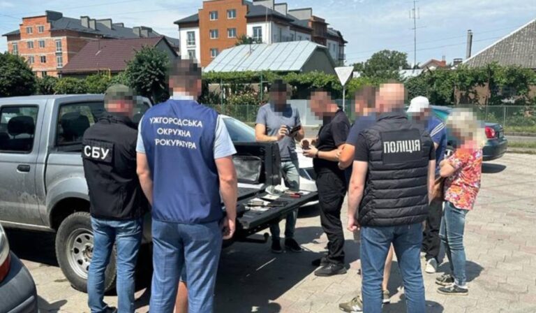 Illegális autókereskedelem miatt tartóztattak le egy kárpátaljai lakost