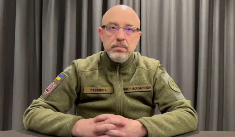 Meneszthetik hivatalából Olekszij Reznyikovot