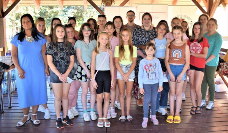 Kezdetét vette a XIII. Jankovics Mária Alkotótábor II. turnusa Tiszapéterfalván