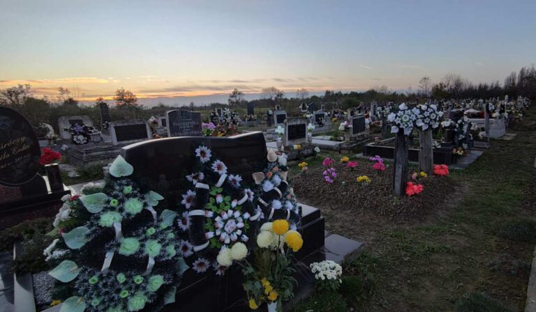 November 1. – Mindenszentek napja