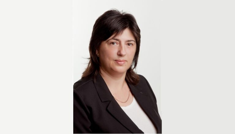 Docensi címet szerzett dr. Pősze Andrea, a Rákóczi-főiskola oktatója