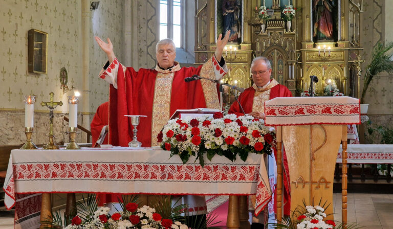 Szent Kereszt Felmagasztalás templombúcsú Beregszászban