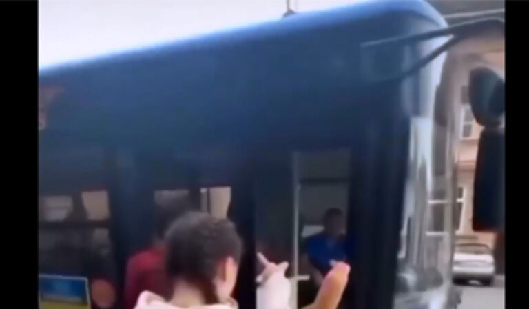 Fiatal lányok követtek el huliganizmust Ungváron