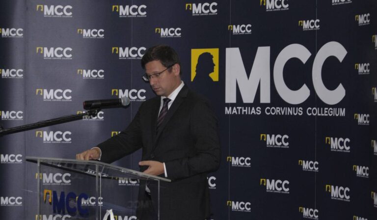 Gulyás Gergely Kárpátalján: Magyarország számára fontos a jószomszédi viszony