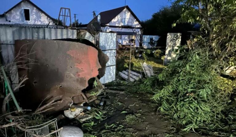 Mikolajiv és Dnyipropetrovszk megyét érte támadás kedd hajnalban