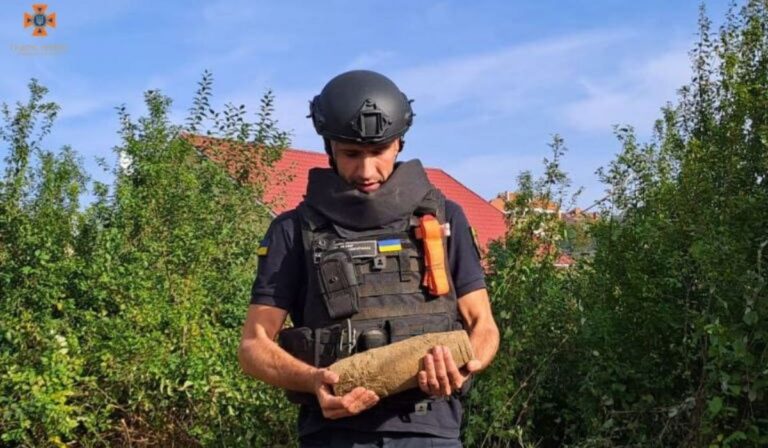 Második világháborús robbanószert talált egy férfi Ungváron