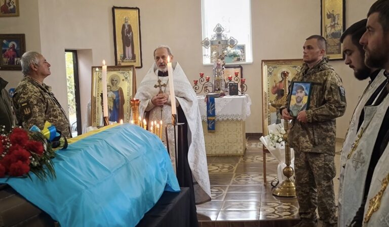 Eltemették Pavlik Anatolijt