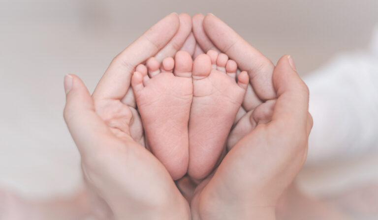 Több mint 30 gyermek született egy hét alatt Munkácson